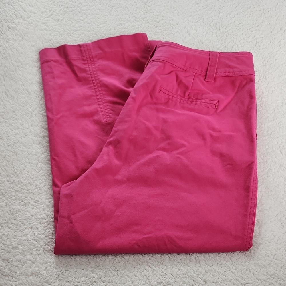 Bright Pink Wide-Leg Capri Pants 12 - Picture 4 of 6